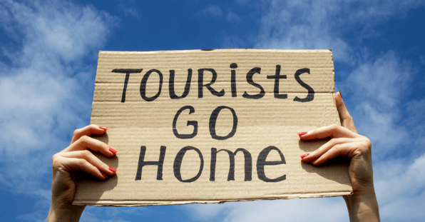 news in spanish guiri go home